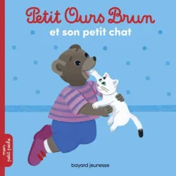 Petit Ours brun et son petit chat