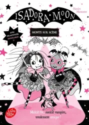 Isadora Moon monte sur scène